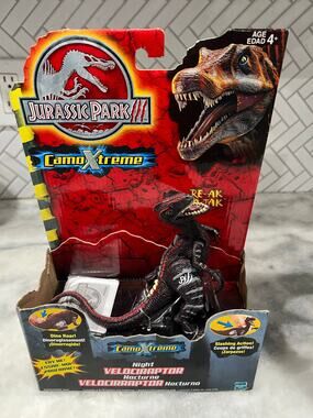 Jurassic Park III CamoXtreme Night Velociraptor Hasbro NOS New Display 2001